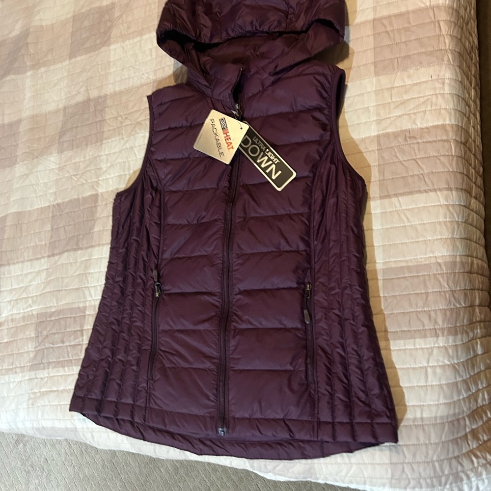32 Degrees Women's Plum Hooded Vest